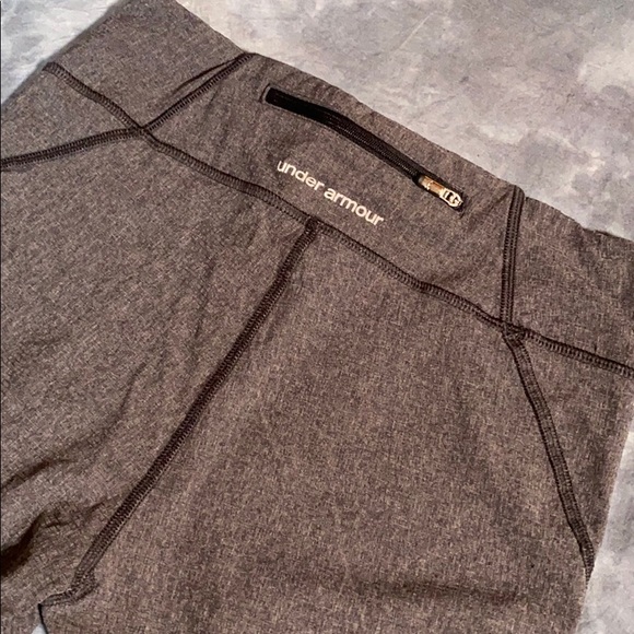 Under Armour Pants - 💚 3 for $15 💚 - Under Armour Capris approximate size Small